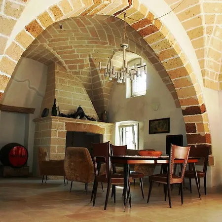 Masseria Mattiani Campi Salentina
