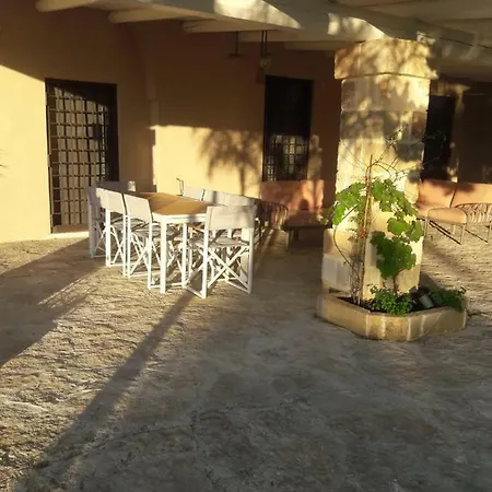 بيت للعطل Masseria Mattiani *